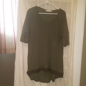 Maurices Woman's Short Sleeve Shirt. 2X.
